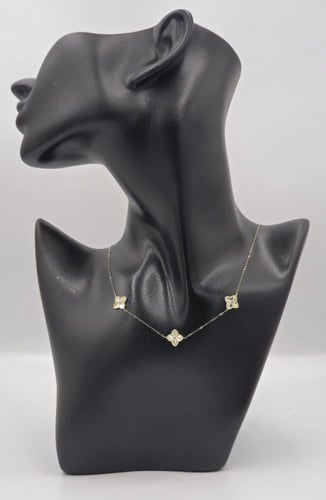 طقم ذهب عيار 18