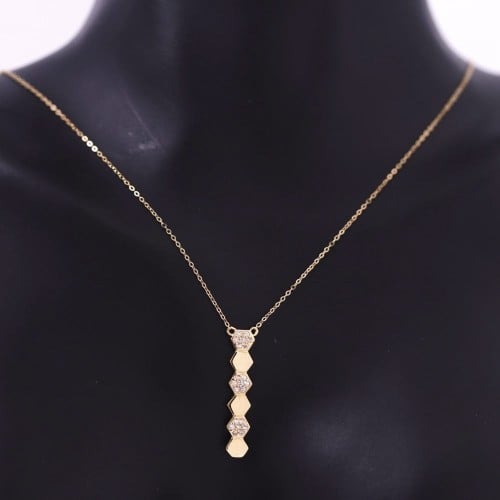 عقد ذهب عيار 18