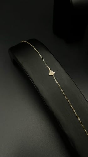 طقم ذهب عيار 18