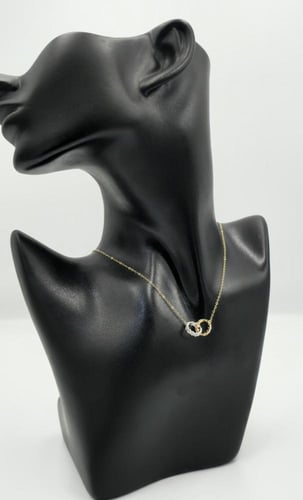 عقد ذهب عيار 18