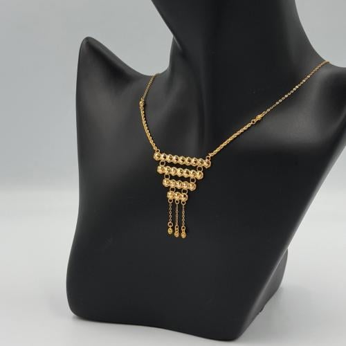 عقد ذهب عيار 21