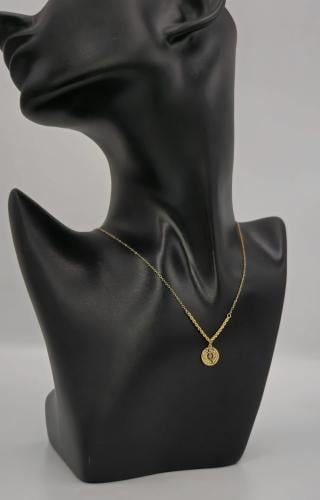 عقد ذهب عيار 21