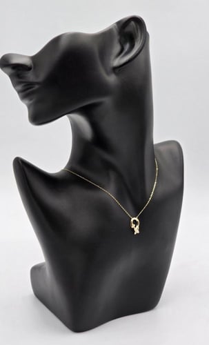 عقد ذهب عيار 18