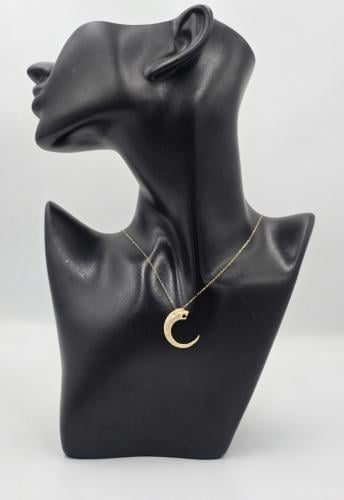 عقد ذهب عيار 18