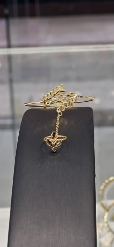 كف أطفال ذهب عيار 21