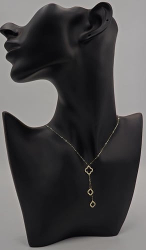 عقد ذهب عيار 18