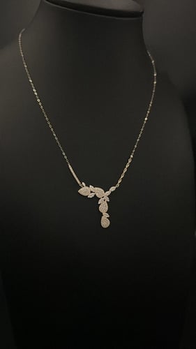 طقم ذهب عيار 18