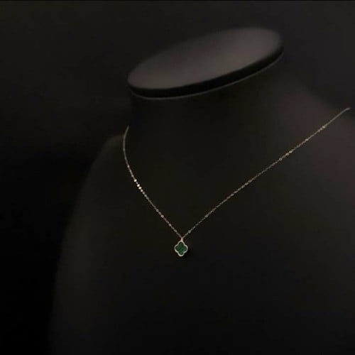 عقد ذهب عيار 18