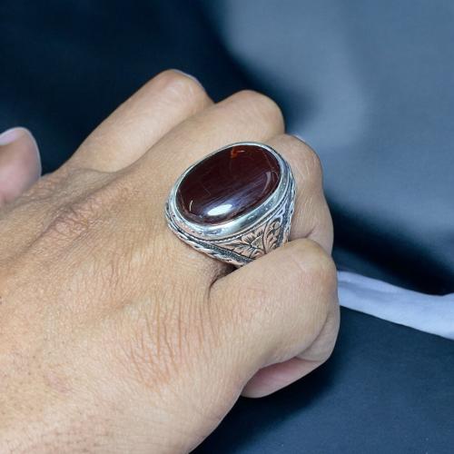 خاتم عقيق كرزي بصياغة اوبال