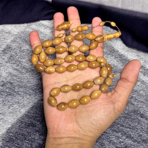 سبحة كوك طبيعي – تصميم بيضاوي | 33 خرزة | مقاس 10م...