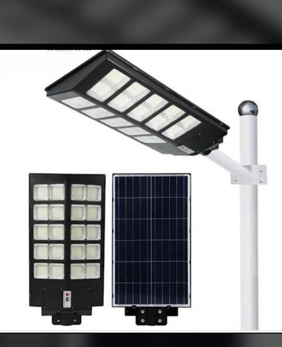 كشاف ليد بالطاقه الشمسيه حساس اناره ابيض ضمان سنتي...