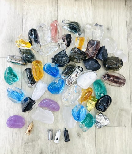 ثريات أحجار الزجاج الفاخرة بتصامبم راقيه - مع الخي...