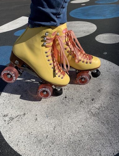 سكيت رول MOXI الأصلي – Moxi Roller Skates