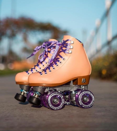 سكيت رول MOXI الأصلي – Moxi Roller Skates