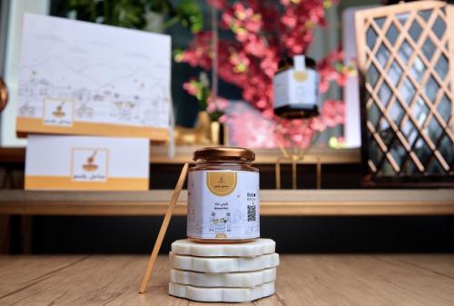 عسل مورينجا