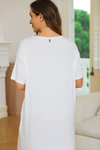 فستان العباية آيلا أبيض