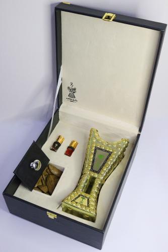The luxurious incense burner box