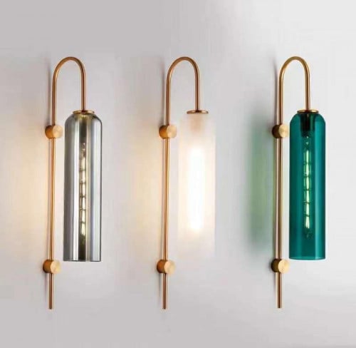 انارة جدارية طولية مودرن بشكل عصري