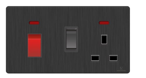 مفتاح مكيف مع فيش 13 امبير (خاص رونكس لايت)