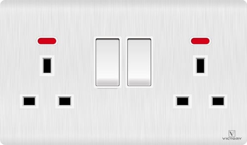 فيش 13 امبير مزدوج + USB + Type C (خاص رونكس لايت)