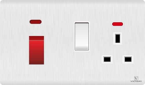 مفتاح مكيف مع فيش 13 امبير (خاص رونكس لايت)