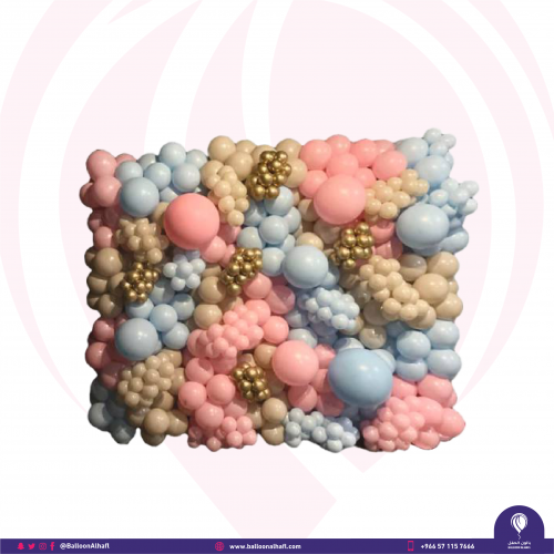 جدار بالونات ازرق وذهبي