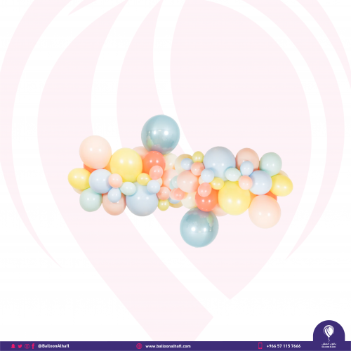 اكليل بالونات ملونة باستل