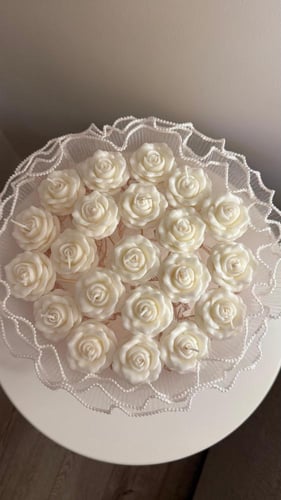 بوكيه الشموع المعطره باللون السكري