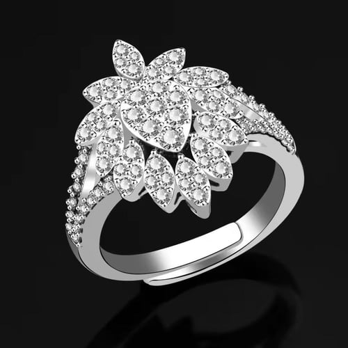 طقم فضي تصميم مميز