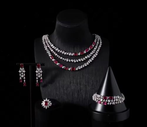 طقم اوروبي (عدة الوان)