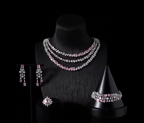 طقم اوروبي (عدة الوان)