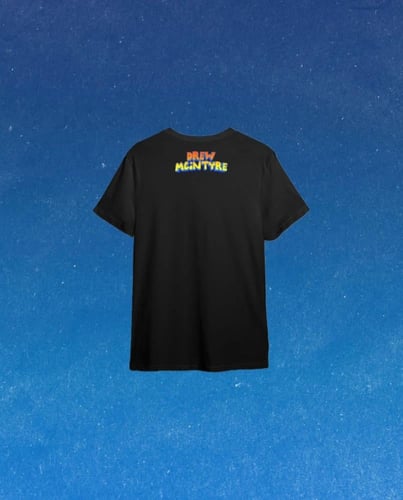 تيشيرت درو ماكنتاير بتصميم لافروس الخاص