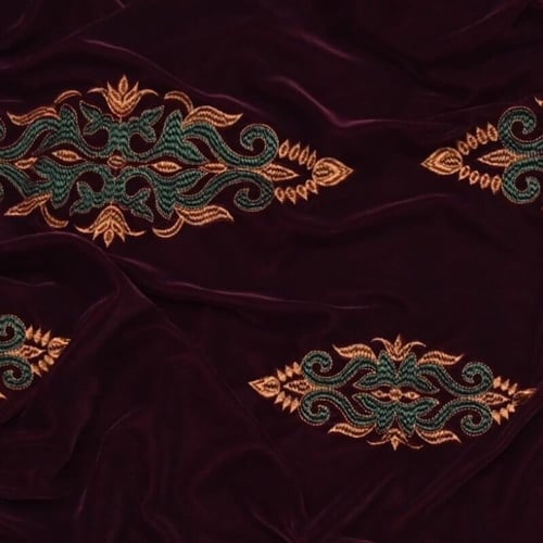 قماش قطيفه شتوي مطرز