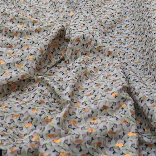 قماش بوال بنقشة بتلات الأنوثة