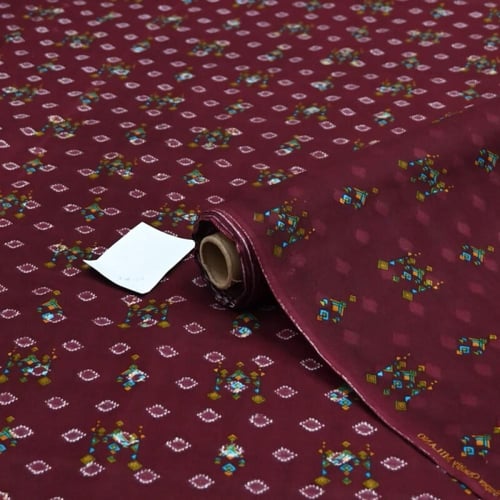 أقمشة بوال مثالية العمودي