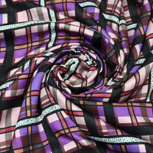 قماش فسكوز مخطط