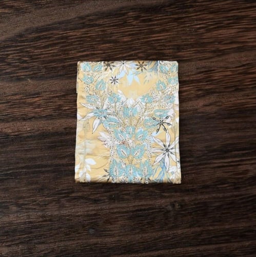 مخور حرير مطرز