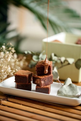 براونيز مغمسه بالشوكولاته