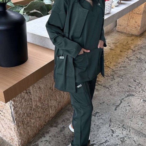 سكراب طبي #2اخضر داكن (Dark green)