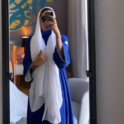 طرحة مطرزه “ابيض"