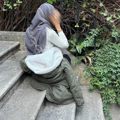 طرحة جديلة رمادية