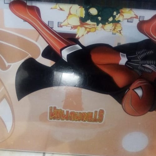 طاولة للكتابة هابي