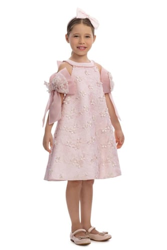 فستان مزين بالورد من ٣ ل ٧ سنوات