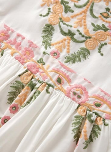 فستان مارلو بيج مطرز