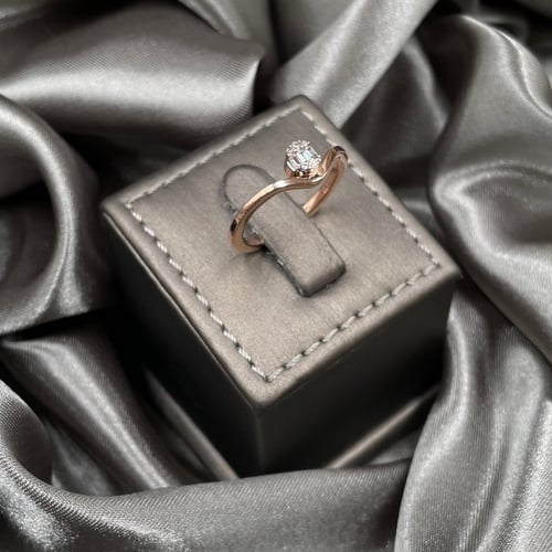 خاتم ذهب روز عيار 18