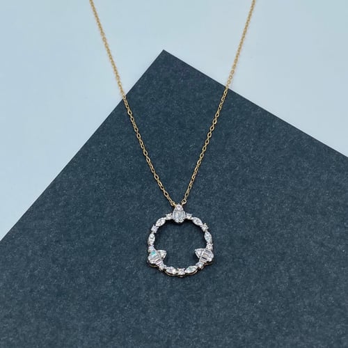 عقد ذهب أصفر عيار 18