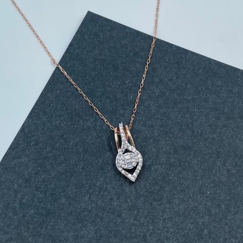 عقد ذهب روز عيار 18