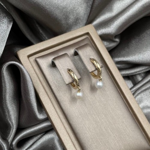 حلق ذهب أصفر عيار 18