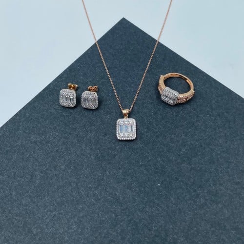 نص طقم ذهب روز عيار 18