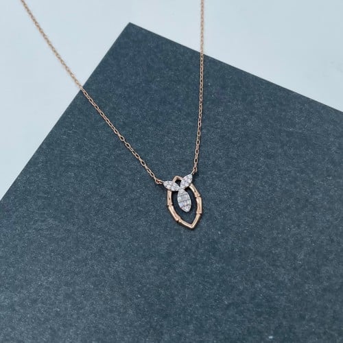 عقد ذهب روز عيار 18